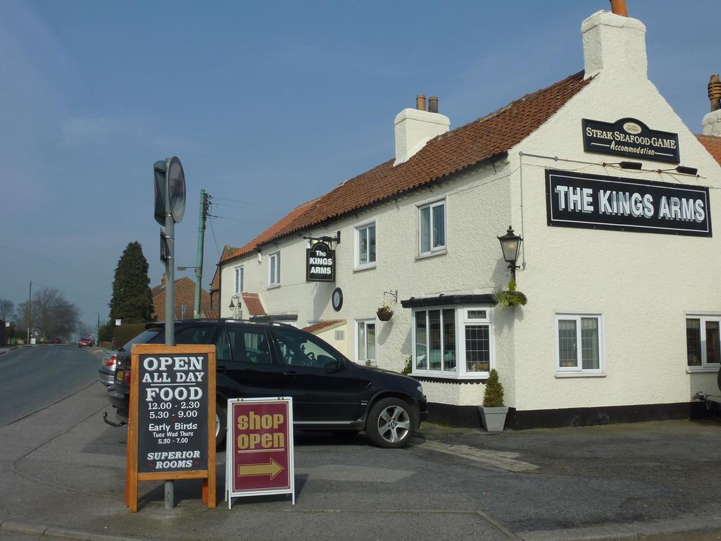 Kings Arms Thirsk Exterior foto